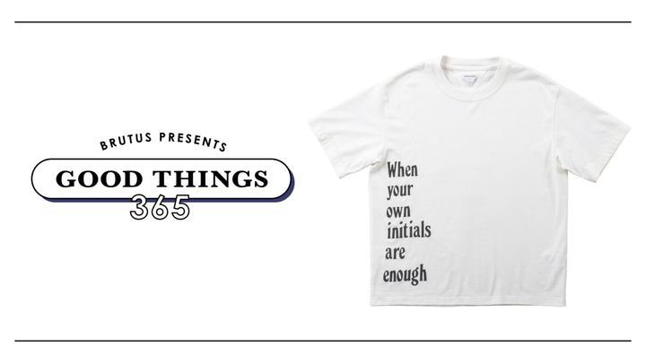 〈ボッテガ・ヴェネタ〉のTシャツ