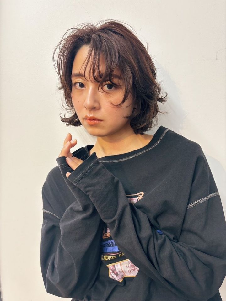 【2025最新】黒髪ボブで垢抜ける完全ガイド｜顔型別スタイル・オーダー方法・セット術を美容師が徹底解説