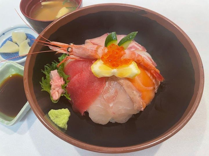 「海鮮丼」1650円