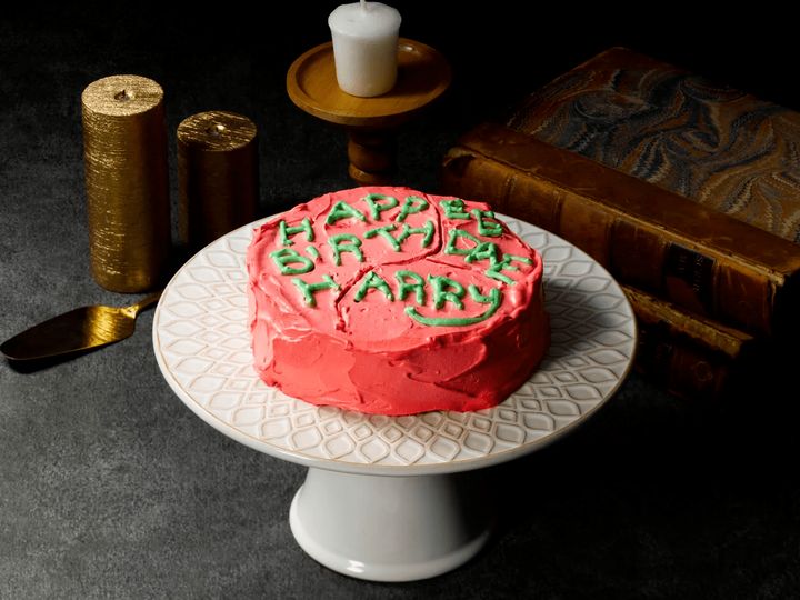 ワーナー ブラザース スタジオツアー東京–メイキング・オブ・ハリー・ポッター「ハリーのバースデーケーキ」