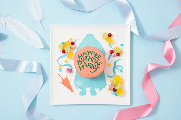 Harry Potter Cafe「HAPPEE BIRTHDAE サプライズケーキ」
