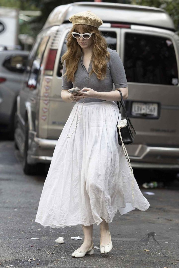 画像: グッドガールな組み合わせで清楚さを引き上げ