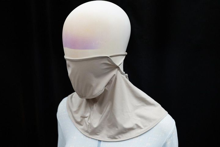 画像2: 【ユニクロ】UVカットフェイスカバー¥1,500 www.uniqlo.com