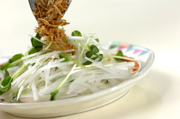 大根とシラスの和風サラダの作り方2