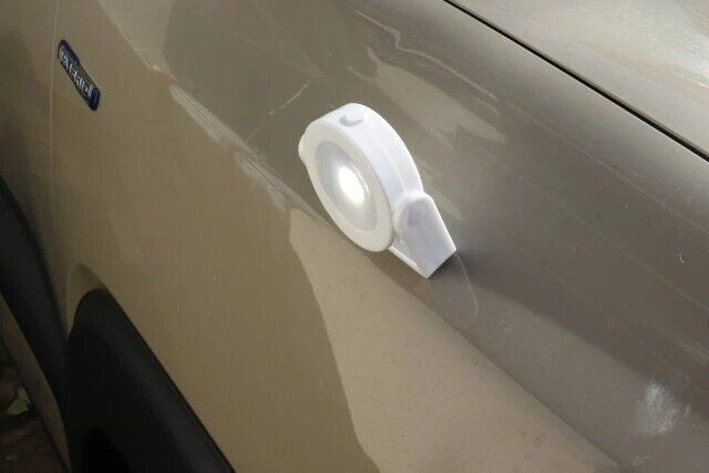 ダイソー マルチアングルマグネットライト