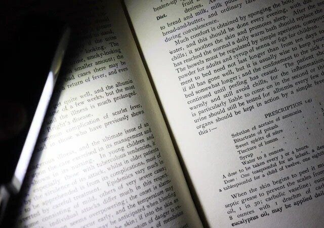 ダイソー カラビナ付2WAYランタン