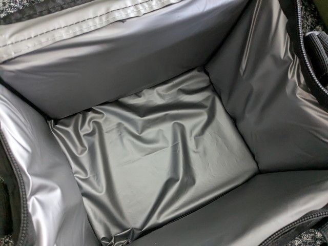 保冷バッグの中