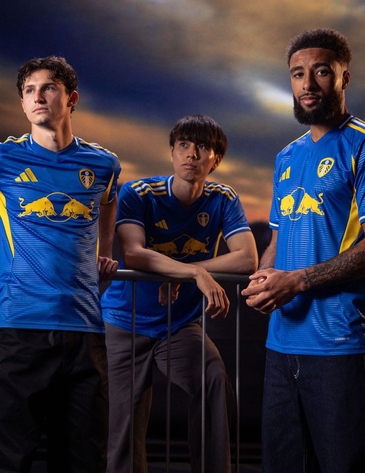 田中碧の所属クラブに新ユニフォーム登場！「伝説チーム」のユニ復活で話題に