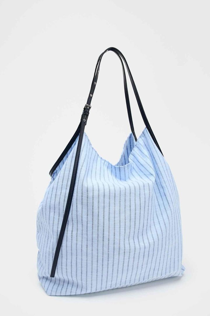 画像2: 出典：ZARA