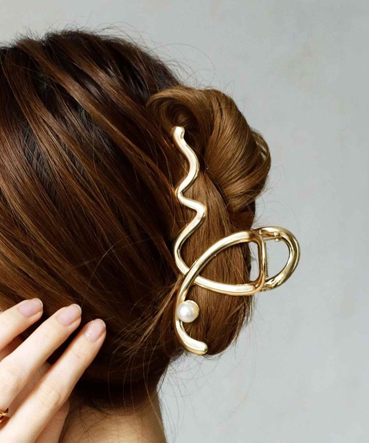 画像1: 出典：3COINS