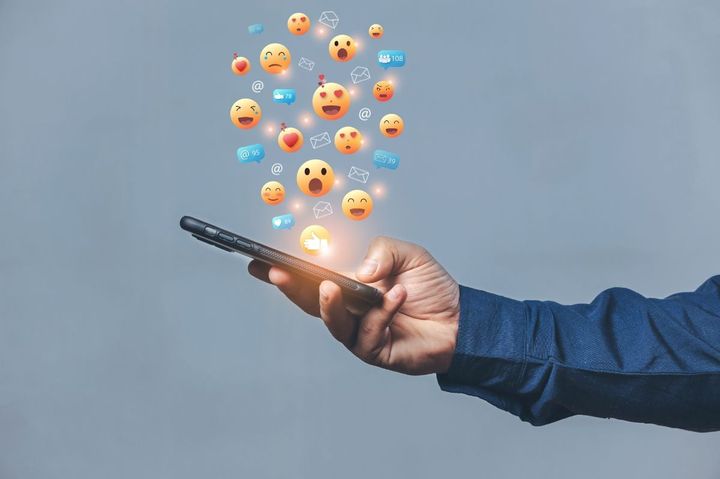 よく見るあの「絵文字」も、実は……？