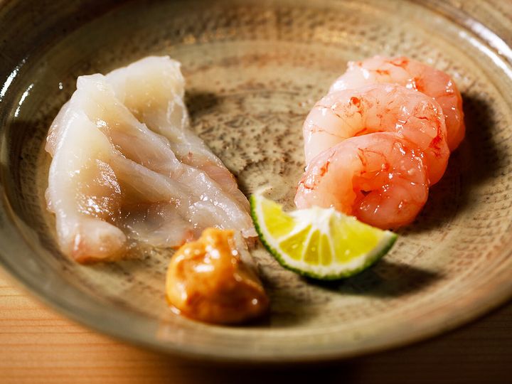 麻布十番『みつい』の「トラフグ、甘海老の塩麹と古酒漬け、あん肝ポン酢」