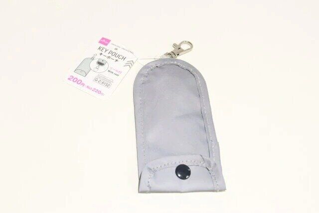 ダイソー キーポーチ（リール付） パッケージ