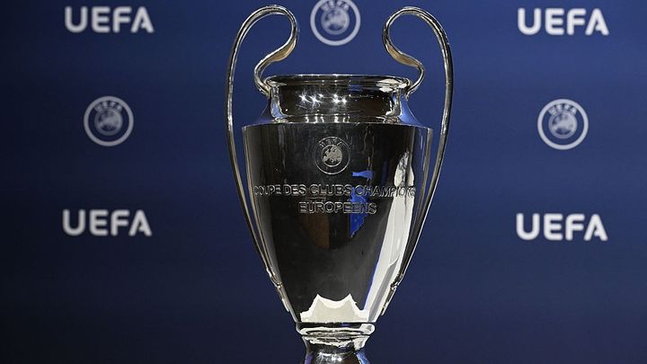 サッカー、八百長で「300試合出場」選手が永久追放に…複数の選手を処分