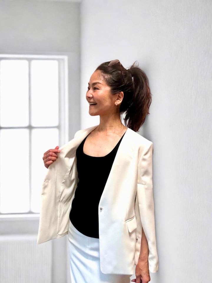 ⿊はコーデ全体をシャープな印象にしてくれます。