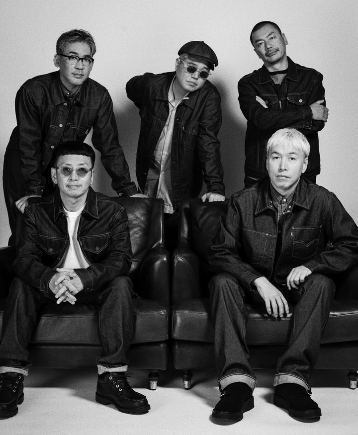 おかえり、青春。約8年ぶりに5人全員が揃った新曲「どON」が発表されると、YouTubeのコメント欄には往年のファンからの熱いメッセージで溢れ返った。