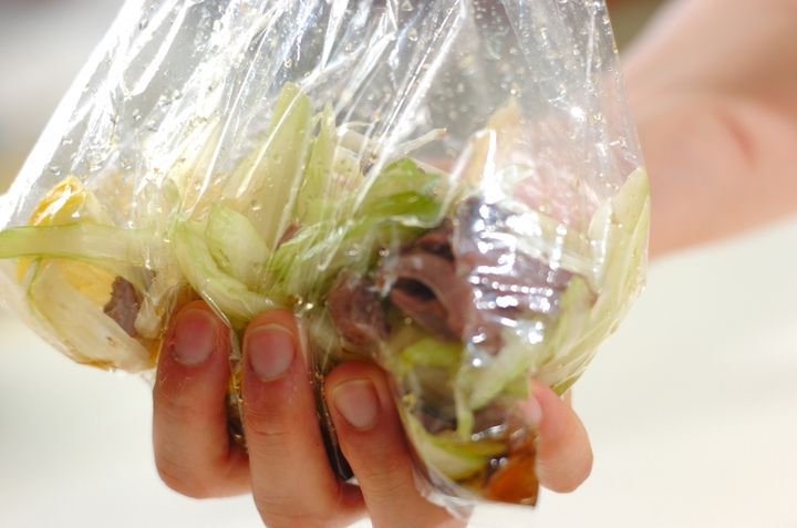 砂肝とセロリのナンプラー風味の作り方2