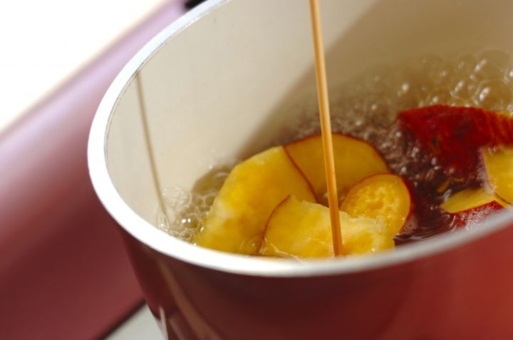 サツマイモのきな粉和えの作り方1