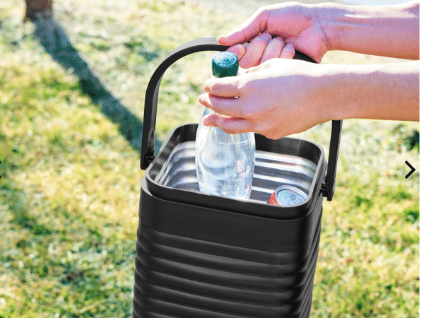 夏の必需品！キャンプを快適にしてくれる優秀すぎる保冷缶ホルダーの実力とは？