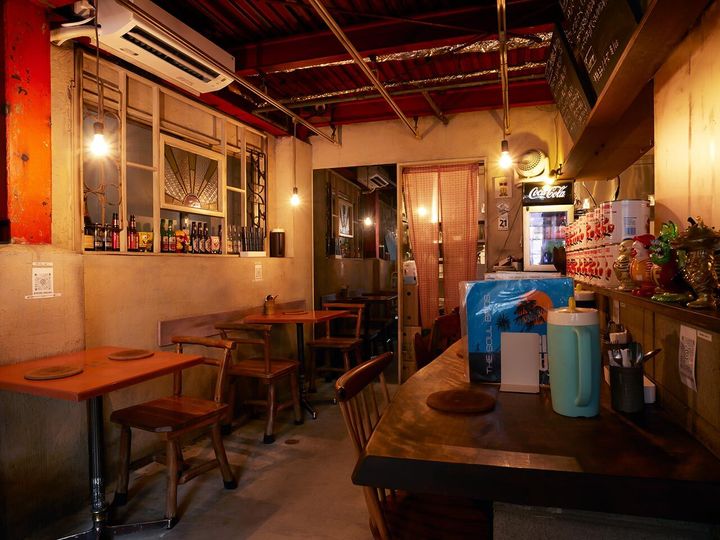 北参道『ヨゴロウ』の内観