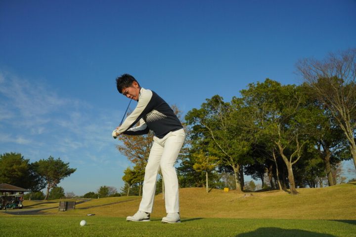 再現性の高いスイングを手に入れる方法！有名コーチが解説
