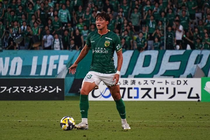 日本代表デビューのDF、「勝たなきゃ意味がない」悔しい敗戦を糧にさらなる成長へ