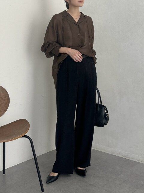 黒ワイドパンツコーデ1