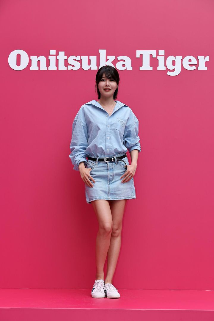 画像: 【少女時代 スヨン】こなれテクが光るデニムスタイル