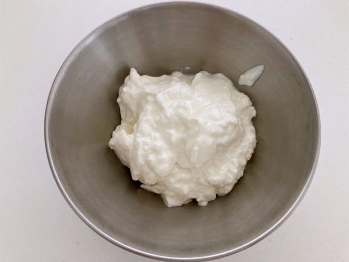水切りしたヨーグルト