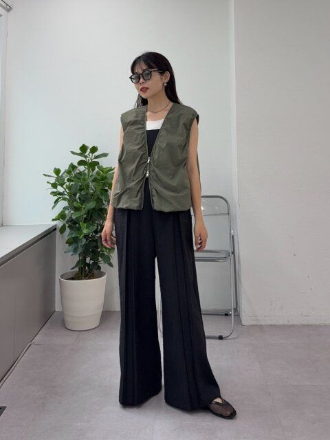 サロペットコーデ4