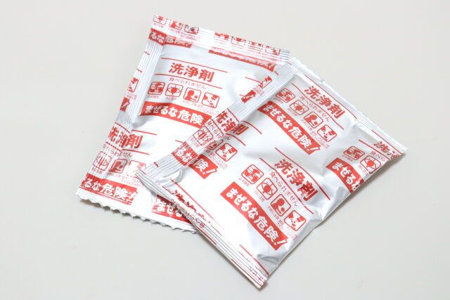 泡の排水口洗浄剤 内容物