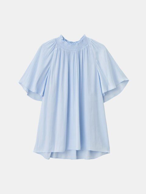 PLSTのライトサテンシャーリングギャザーブラウス