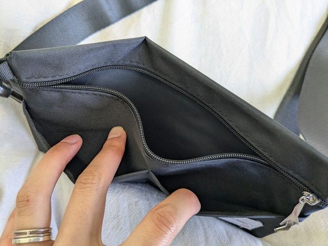 JTB完全監修サコッシュとして使用