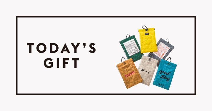 〈POY〉のトラッシュポーチ