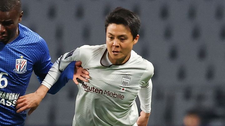 大怪我から復帰の“王者MF”26歳、期限付き移籍が決定！恩師と再びタッグ「このクラブを優勝させるために決断」