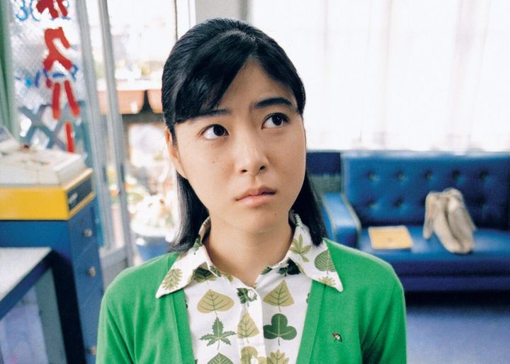 上野樹里19歳＆ブレイク前の蒼井優が共演！ 伝説的“脱力系映画”『亀は意外と速く泳ぐ』がリバイバル上映決定