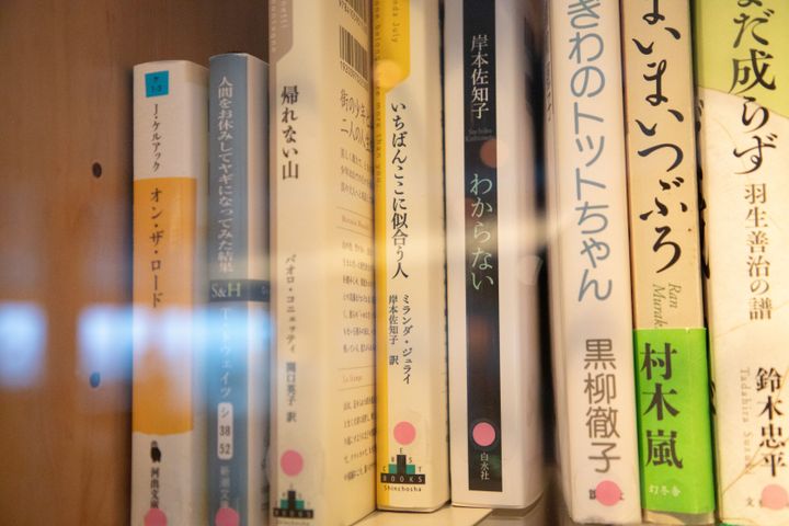選書には特別なこだわりを持った担当者の方が携わられています。