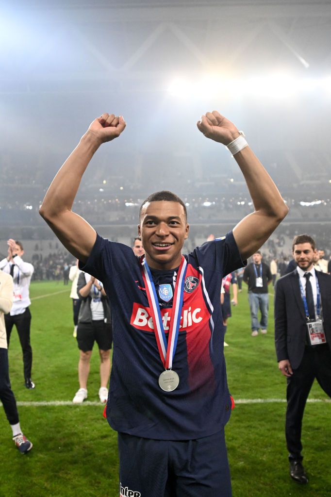 PSGやユナイテッドも…「古巣クラブを訴えた」5人の有名サッカー選手たち