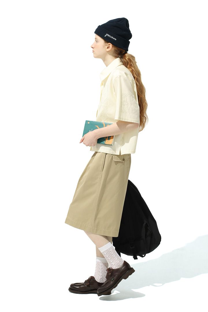 スニーカー、ローファーにレザーシューズ。夏にも履くにはどうすればいい？おすすめコーデ4選