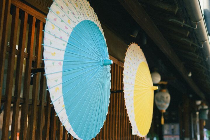 岐阜和傘や岐阜提灯、伝統工芸品の魅力と物語を伝える岐阜市の「CASA Stella」へ