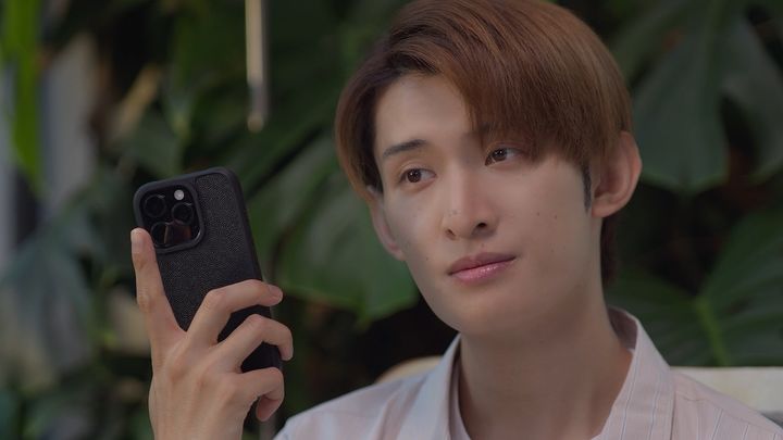 Snow Man向井康二、タイで演じる“口説かれるボス”役が話題！『Dating Game』第3話で恋の急接近