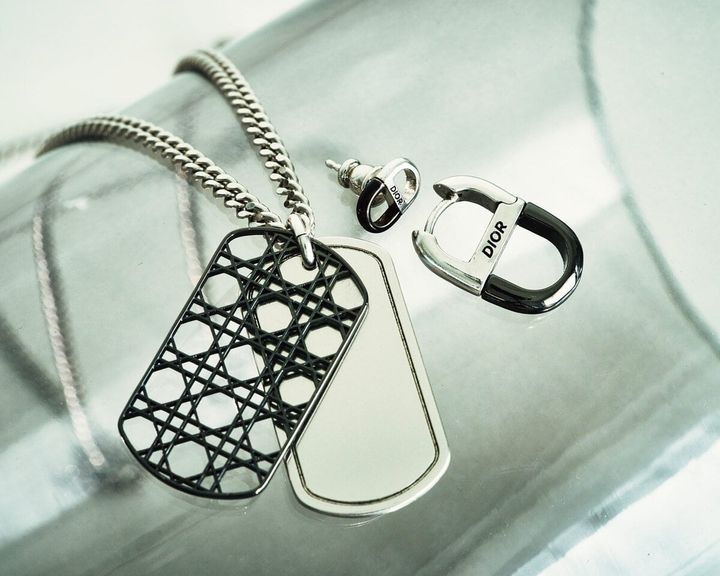 ディオールの新作ネックレスとピアス