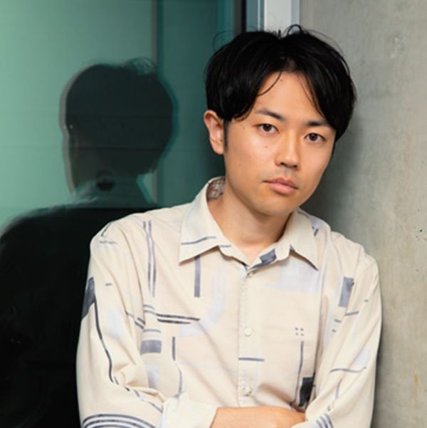 昨年『深淵のテレパス』で創元ホラー長編賞を受賞し、小説家デビューした上條一輝さん。