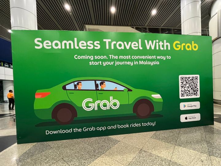 配車アプリ「Grab」
