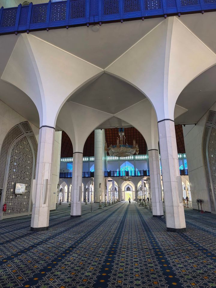 イスラム教の寺院「ブルーモスク」