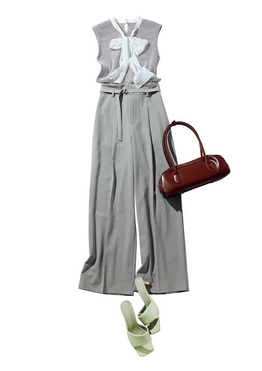 ボーダートップス×パンツのマリン風通勤コーデ