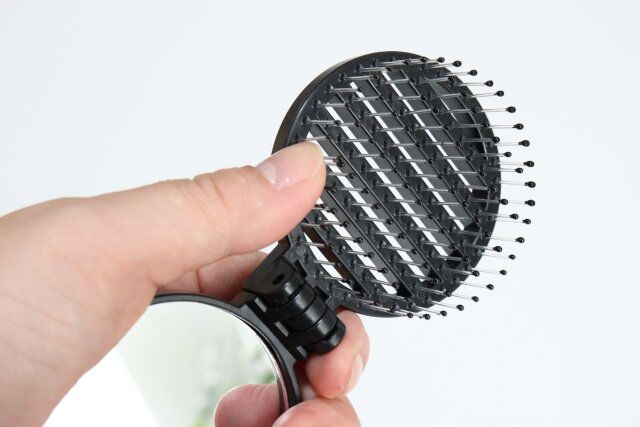 折りたたみヘアブラシ（鏡付） ブラシ