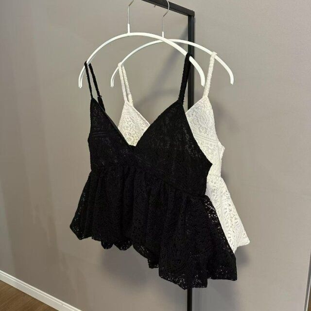 しまむらのレースバルーンビスチェ