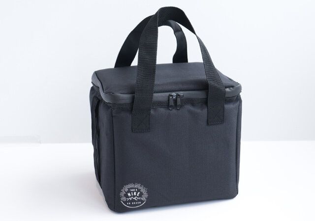 宝島社のムックの超保冷バッグ付録2