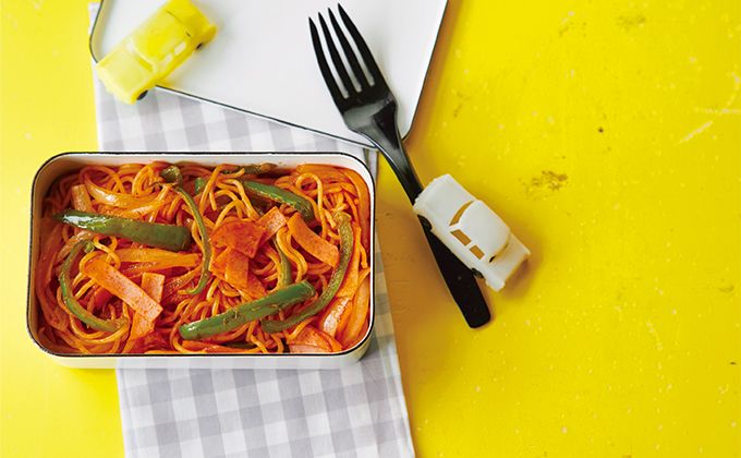 中華蒸し麺で問題解決！食べやすい「焼きそばナポリタン」弁当【最新号からちょっと見せ】の画像1